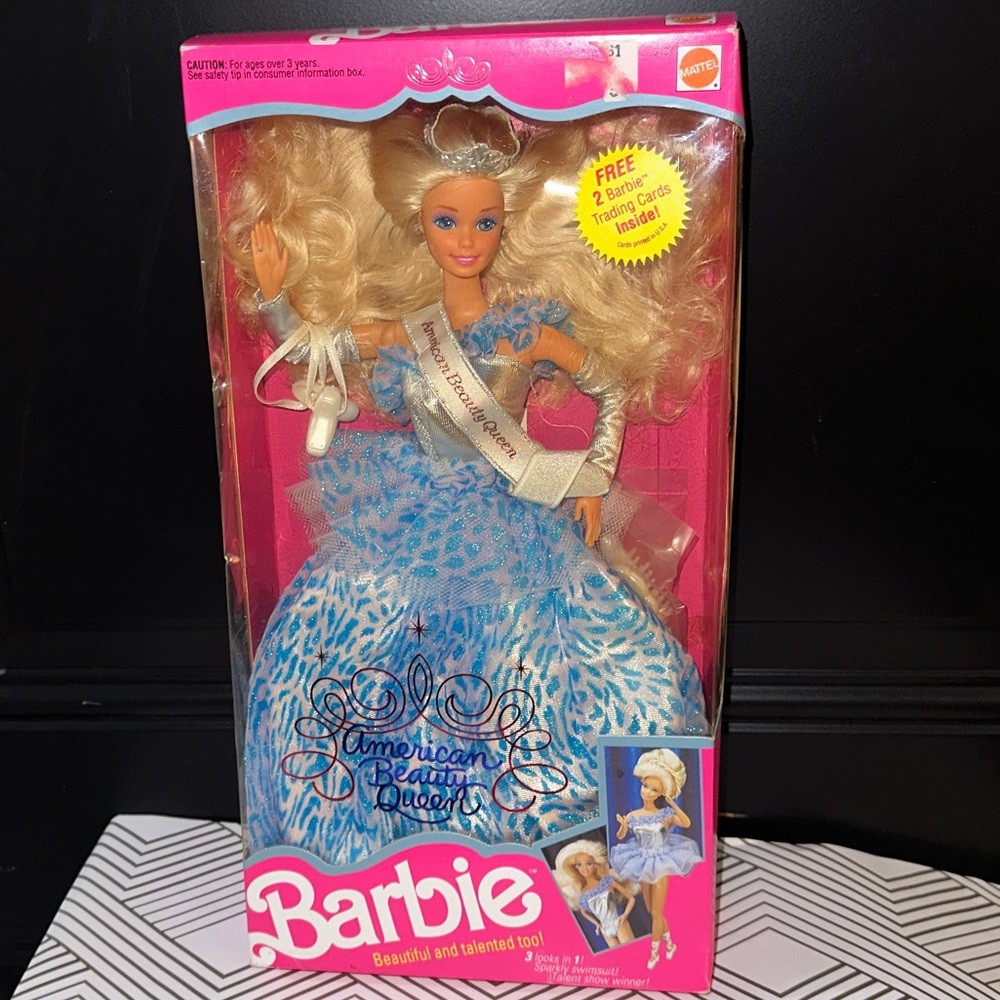 NEW Vintage American Beauty Queen Barbie 1991